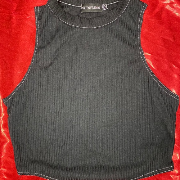 Crop top - Picture 2 of 3